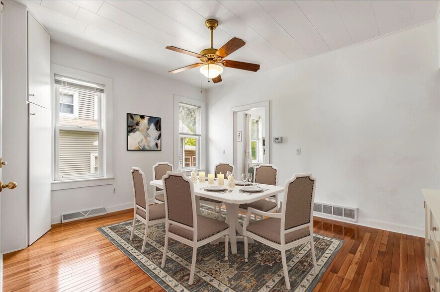 Dining Room - 1052 Poplar St
