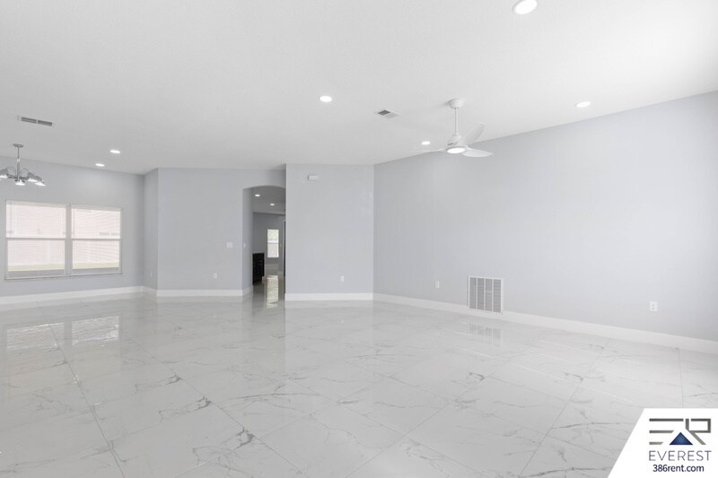 Building Photo - 45 Bruning Ln