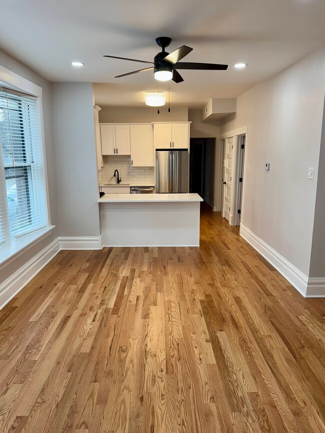 dining room and kitchen - 4200 N Damen Ave