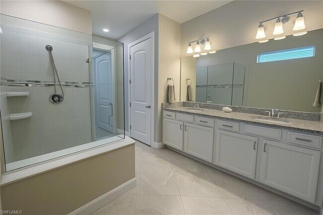 Building Photo - 17021 Ashcomb Wy