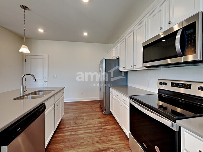 Building Photo - 3891 Chivalry Drive