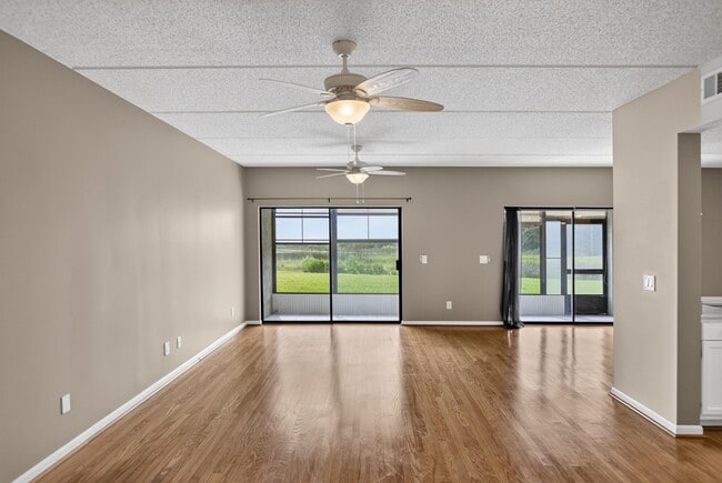 Building Photo - 29 Aledo Ct