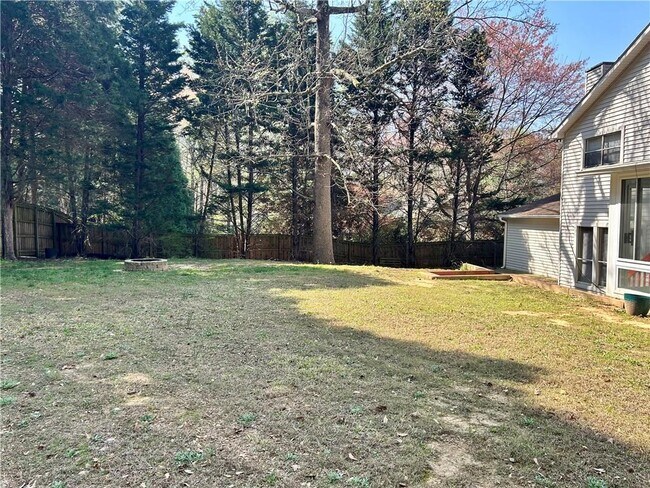 Building Photo - 2100 Old Forge Way