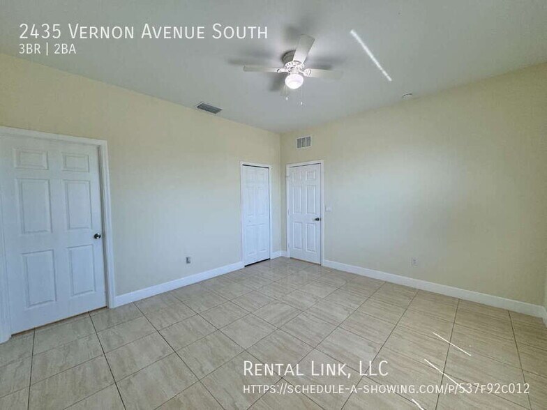 Building Photo - 2435 Vernon Ave S