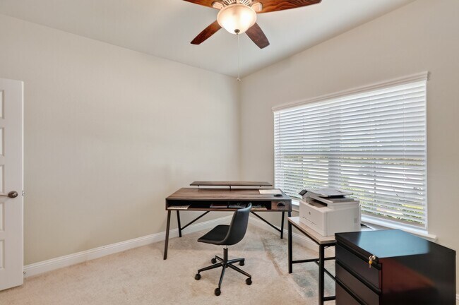 Building Photo - 17104 Coneflower Pl