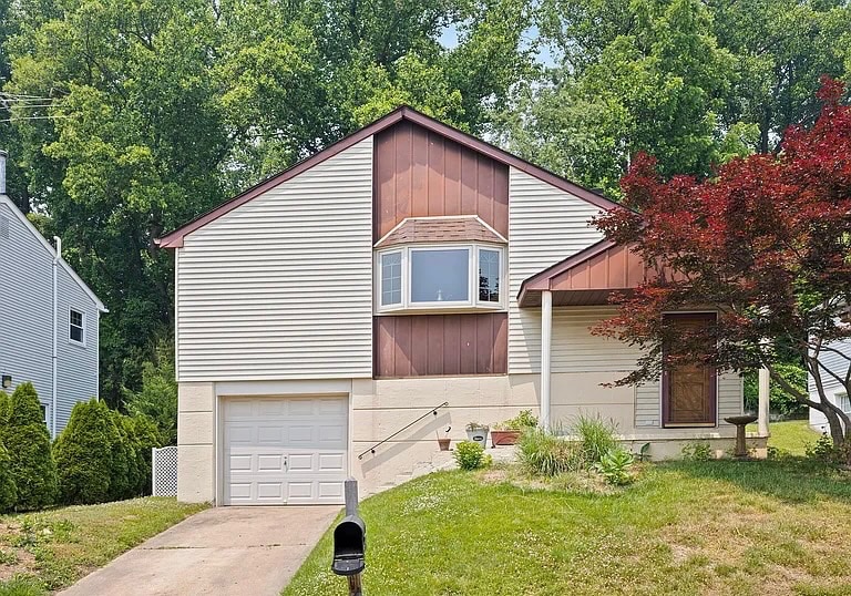 Building Photo - 15202 Bernita Dr