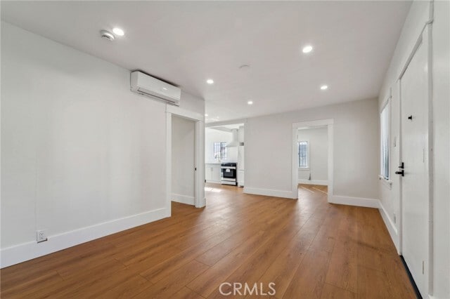 Building Photo - 806 Rosemont Ave