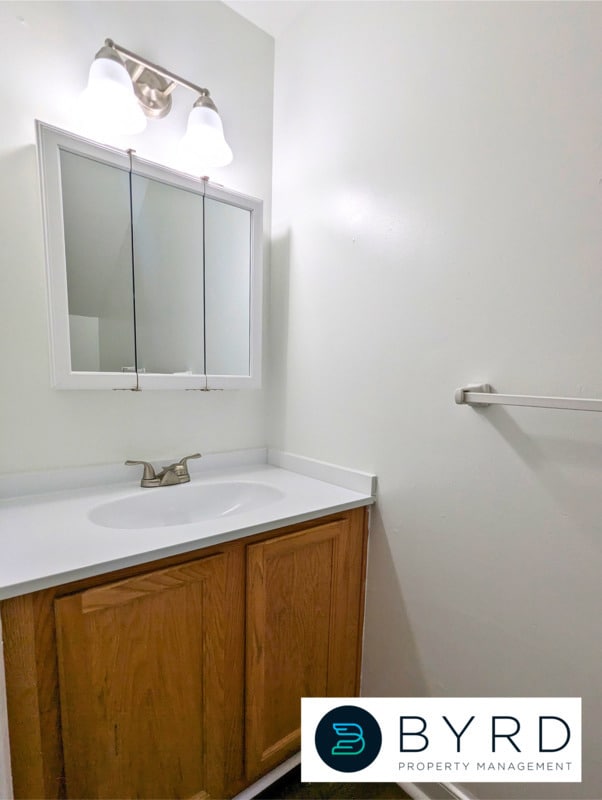 Building Photo - 1506 Stowmarket Ct