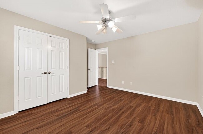 Building Photo - 111 S Rocky Point Cir