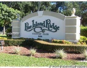Building Photo - 1911 Sabal Palm Dr