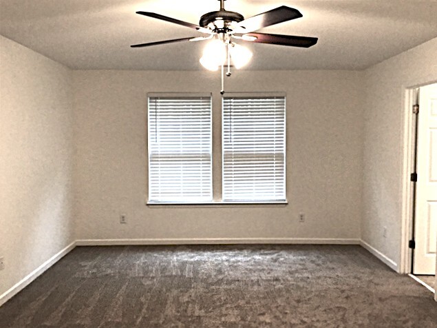 Building Photo - 312 Sanctuary Park Dr