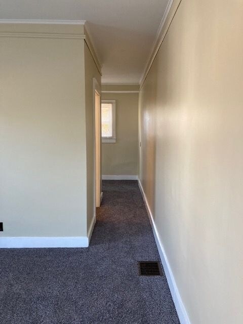 Building Photo - 256 W Sugartree St