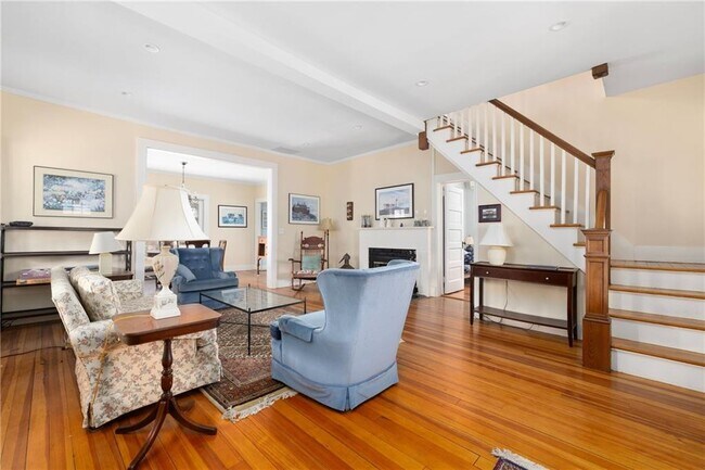 Building Photo - 59 Mt Hope Ave