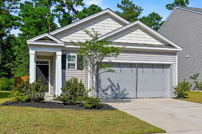 Building Photo - 643 Silver Spruce St