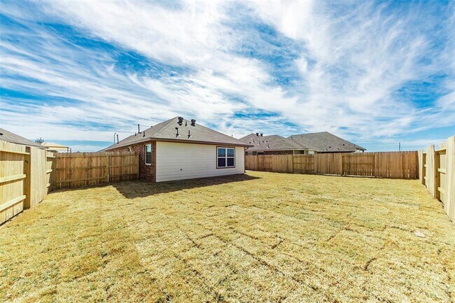 Building Photo - 8220 Tourmaline Wy