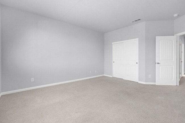 Building Photo - EXTRA LARGE HOME AND LOT... NESTLED IN THE ANTIOCH HILLS... 5 BEDS/3 BATHS/LARGE LIVING ROOM AND ...