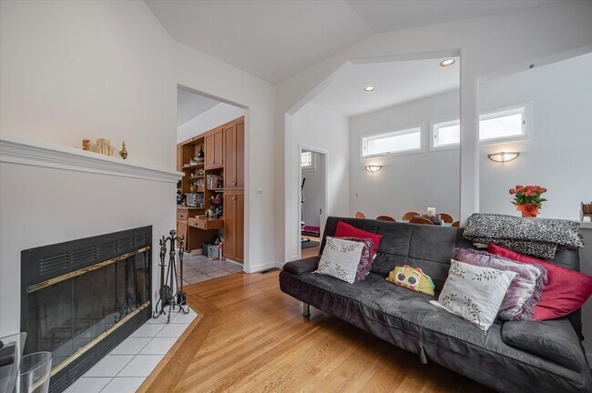 Building Photo - 4141 20th St