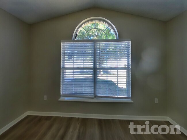 Building Photo - 4138 Clearbrook Cove Rd