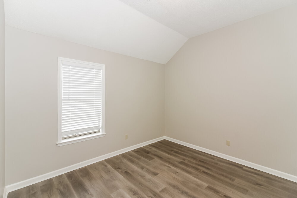 Building Photo - 4371 Bunker Hill Dr