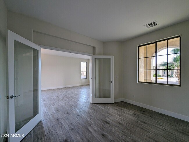 Building Photo - 15432 W Tasha Cir