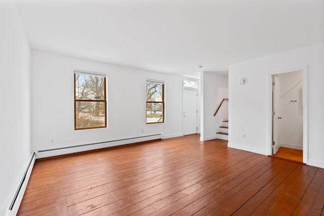 Building Photo - 24 Stimson St