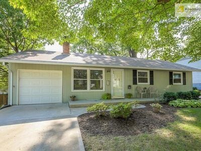 Building Photo - 7721 Rosewood Dr