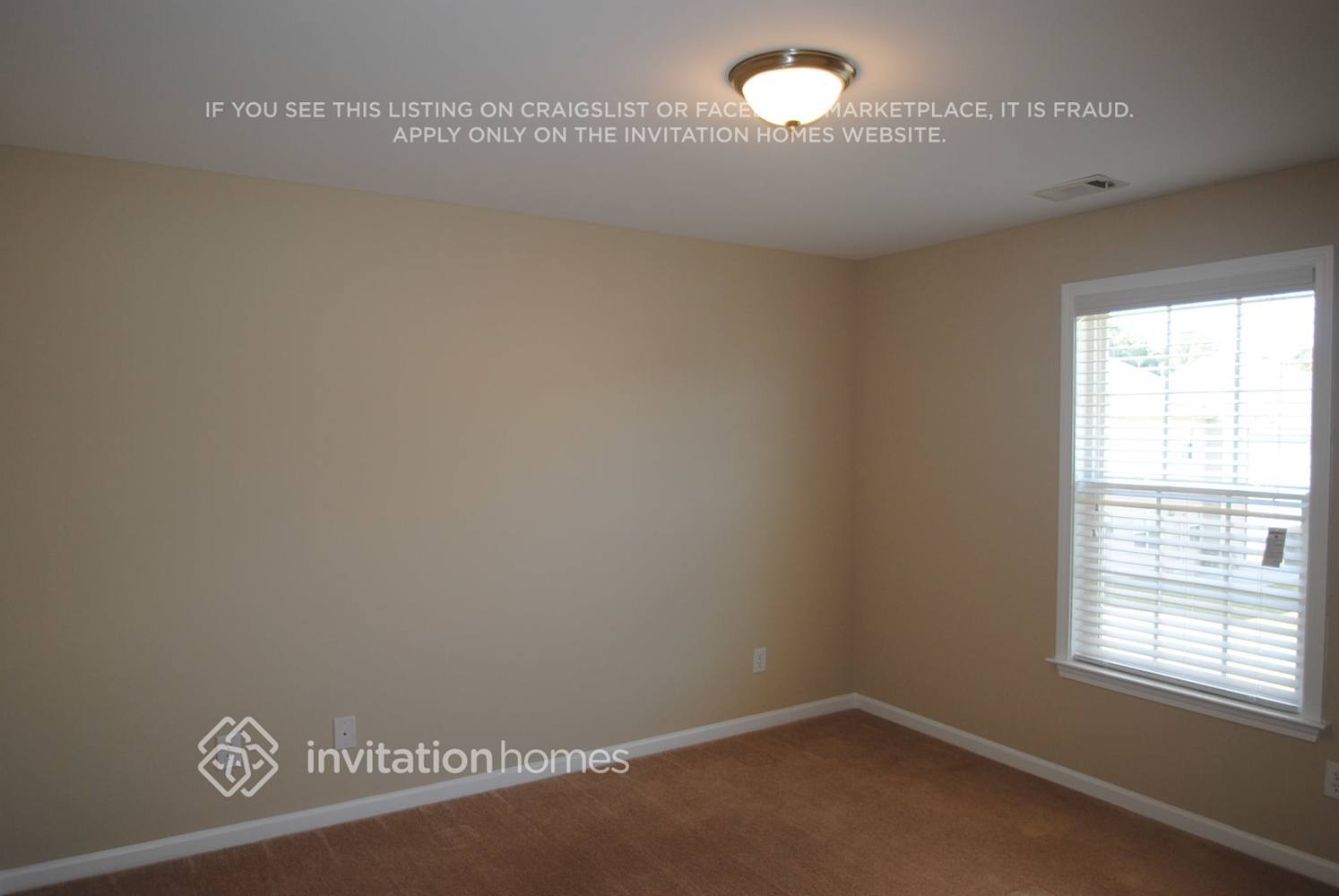 Building Photo - 4019 Kittery Point SW