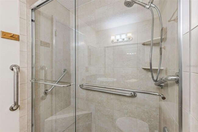 Building Photo - 508 Orange Dr