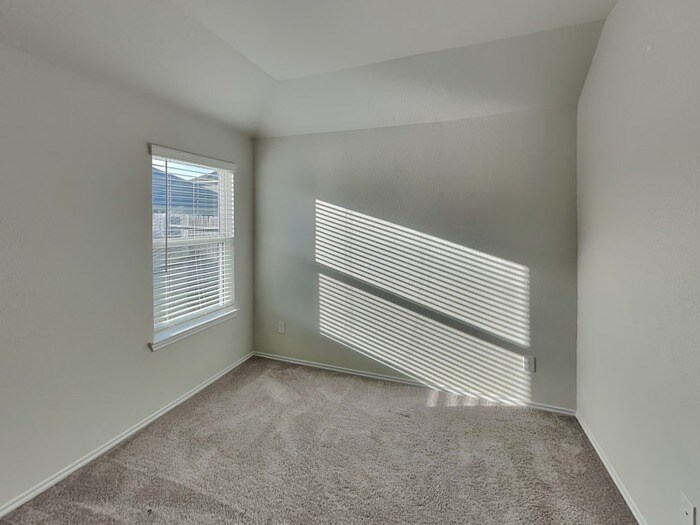 Building Photo - 13619 Sloth Bear Ct