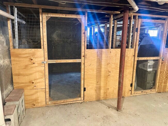 Building Photo - 96 Palm St