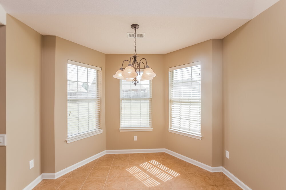 Building Photo - 8390 Pinnacle Dr