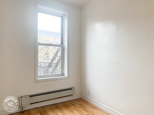 Building Photo - 66-31 Fresh Pond Rd