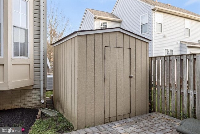 Building Photo - 6168 Deer Ridge Trail
