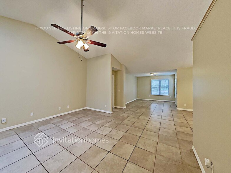 Building Photo - 4040 Waterview Loop
