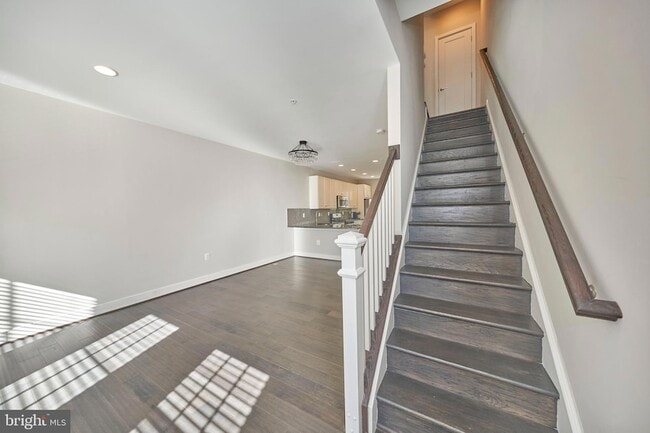 Building Photo - 256 Bluemont Branch Terrace SE