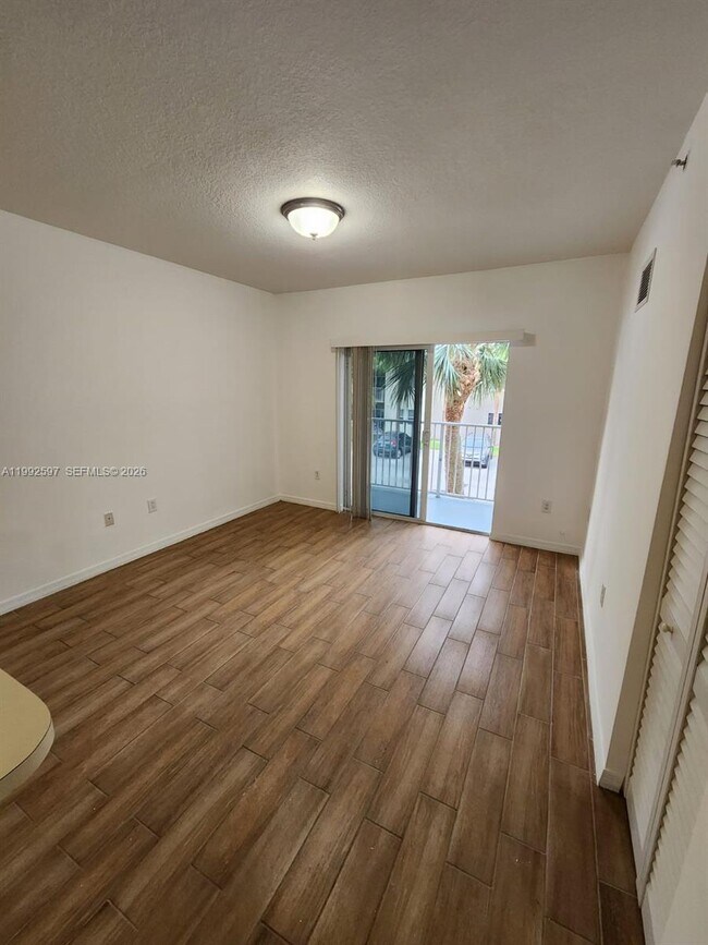 Building Photo - 11060 SW 196th St