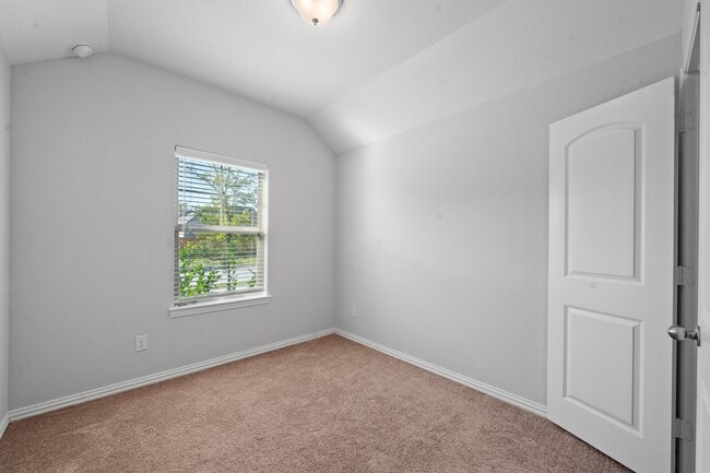 Building Photo - 8210 Vida Costa Dr
