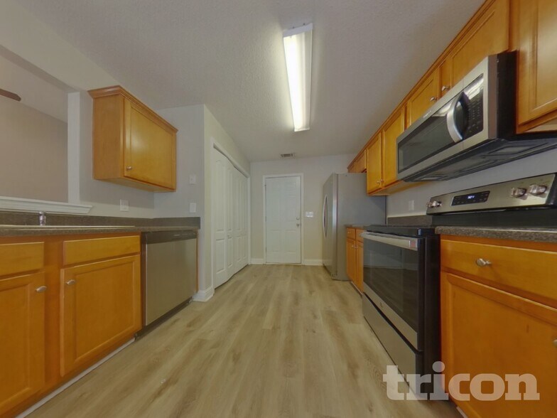 Building Photo - 349 Morning Star Dr