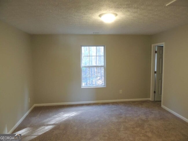 Building Photo - 5659 Windfall Ln