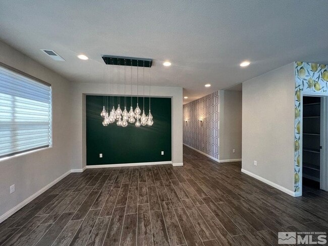 Building Photo - 774 Sweet Briar Ln