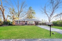 Building Photo - 1633 Puryear Rd