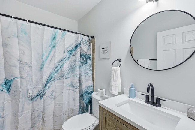 Building Photo - 6 Ibis St