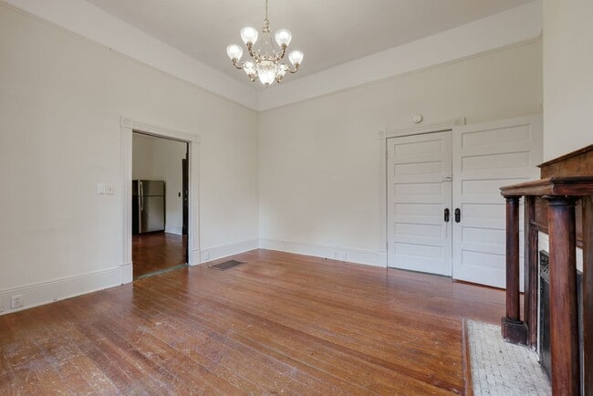 Building Photo - 295 Oglethorpe Ave