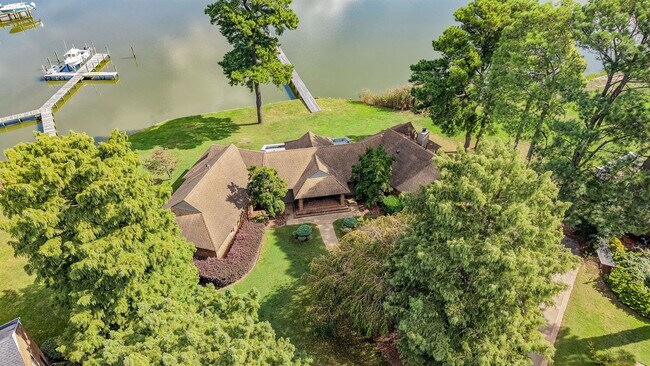 Building Photo - 4421 Carlton Ct