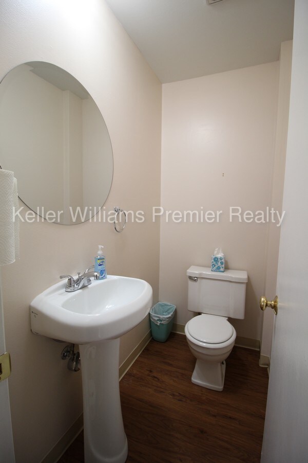 Building Photo - Upper Arlington Schools!