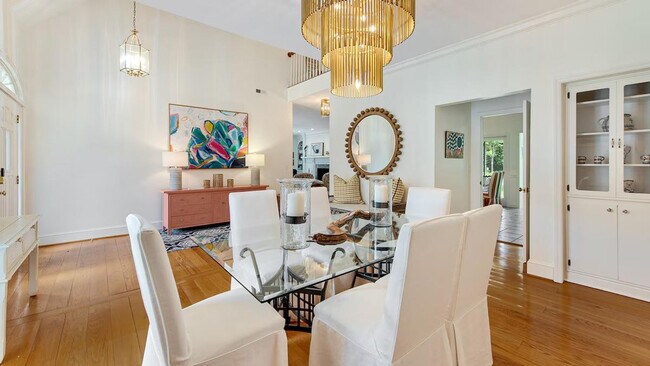 Building Photo - 546 Collins Meadow Dr