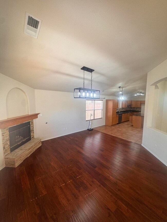 Building Photo - 6012 Sipapu Ave NW