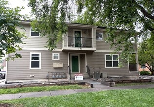 Building Photo - 321 W Myrtle St