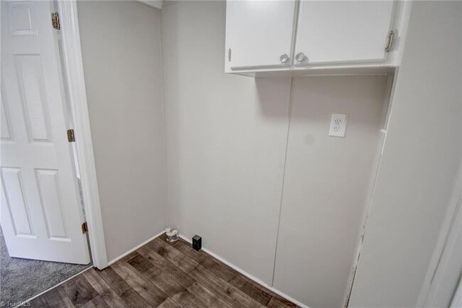 Building Photo - 7112 Prospect Church Rd