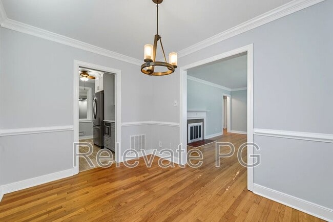 Building Photo - 8803 Weldon Dr